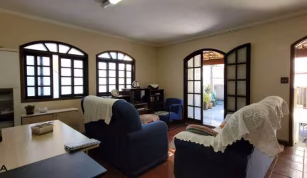 Sobrado à venda 5 quartos 1 suíte 5 vagas Planalto - São Bernardo do Campo - SP