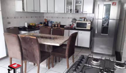 Sobrado à venda 3 quartos 3 vagas Santo André - Santo André - SP