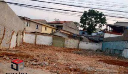 Ótimo Terreno Plano com 633,96 metros em Sando André