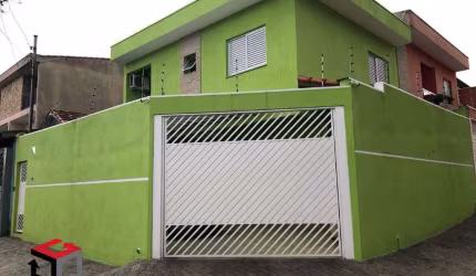 Sobrado à venda 3 quartos 1 suíte 3 vagas Alto de Santo André - Santo André - SP