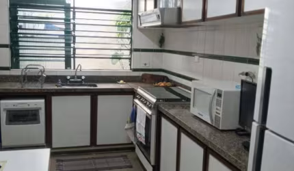 Sobrado à venda 3 quartos 1 suíte 2 vagas Rudge Ramos - São Bernardo do Campo - SP