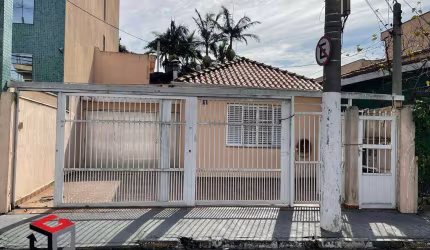 Casa com 2 dormitórios no Jardim do Mar em São Bernardo do Campo - SP