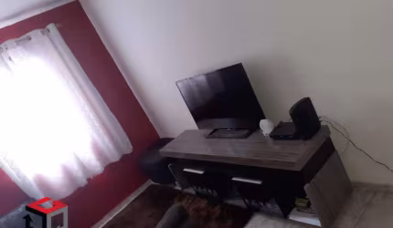 Apartamento á venda no térreo 1 quarto 1 banheiro 1 vaga de garagem