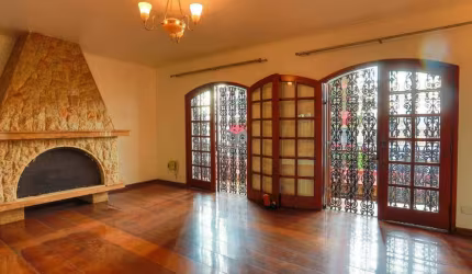 Casa para aluguel 3 quartos 3 suítes 8 vagas Jardim - Santo André - SP