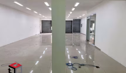 Salão para aluguel, 3 vagas, Silveira - Santo André/SP
