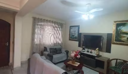 Sobrado à venda 3 quartos 2 vagas Assunção - São Bernardo do Campo - SP