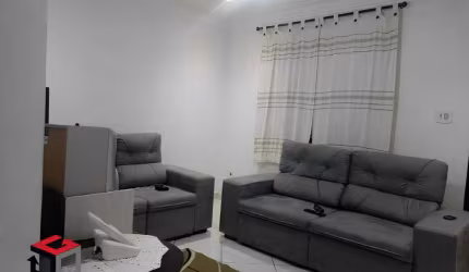 Sobrado à venda 2 quartos 1 suíte 2 vagas São Pedro - Santo André - SP