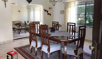 Casa de 239,79m² no Centro de Diadema - SP