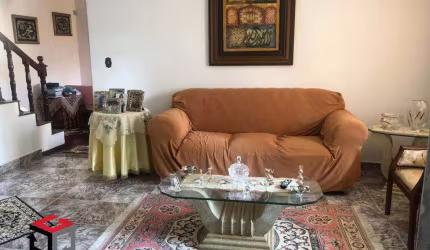 Sobrado de 208,80m² no Euclides em SBC - SP