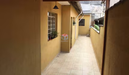 Casa Térrea 140 m² localizada no Bairro do Taboão em São Bernardo do Campo/SP.