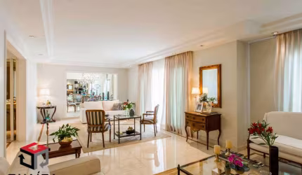 Apartamento de 285 m² Com Elevadores no Bairro Aclimação em São Paulo - SP