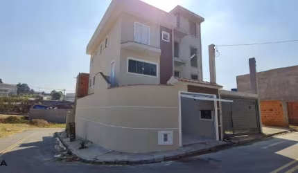 Sobrado à venda 3 quartos 1 suíte 4 vagas Alves Dias - São Bernardo do Campo - SP