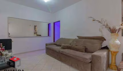 Sobrado com 159m² localizado no Parque Erasmo Assunção em Santo André/SP.