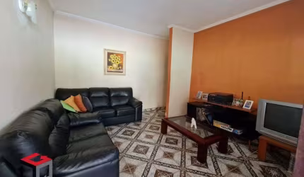 Casa de 100m² no Tibiriçá em Santo André - SP