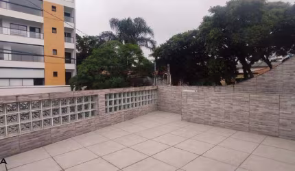 Sobrado à venda 3 quartos 1 suíte 2 vagas Assunção - São Bernardo do Campo - SP