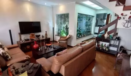 Sobrado à venda 3 quartos 1 suíte 2 vagas Hollywood - São Bernardo do Campo - SP