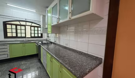 Sobrado à venda 3 quartos 3 suítes 2 vagas Nova Petrópolis - São Bernardo do Campo - SP