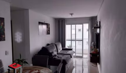 Apartamento com 55m² Com Elevador localizado no Centro de Diadema/SP.
