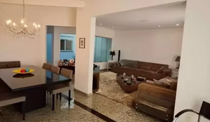 Sobrado à venda 3 quartos 2 suítes 4 vagas Campestre - Santo André - SP