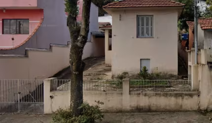 Terreno com 400 m² localizado no Bairro Jardim em Santo André - SP.