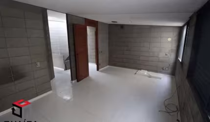 Sobrado para aluguel 3 quartos 1 suíte 5 vagas Assunção - Santo André - SP