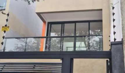 Sobrado à venda 3 quartos 2 suítes 3 vagas Paraíso - Santo André - SP