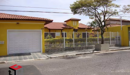 Casa à venda 4 quartos 1 suíte 4 vagas Centreville - Santo André - SP