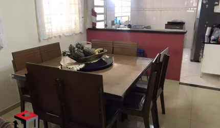 Sobrado à venda 4 quartos 1 suíte 2 vagas Planalto - São Bernardo do Campo - SP
