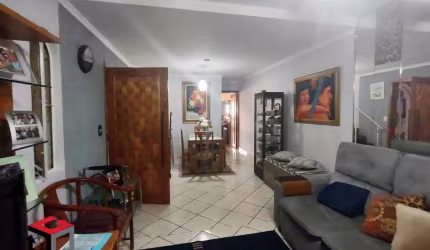 Sobrado à venda 3 quartos 1 suíte 2 vagas Saúde - São Paulo - SP