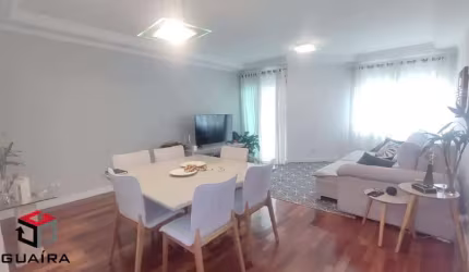 Sobrado de 3 dormitórios, suíte, 4 vagas na Vila Scarpelli