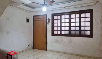 Sobrado à venda 3 quartos 3 suítes 1 vaga Botujuru - São Bernardo do Campo - SP