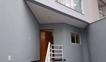 Sobrado à venda 2 quartos 2 suítes 1 vaga Utinga - Santo André - SP