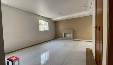 Sobrado à venda 3 quartos 1 suíte 3 vagas Eldízia - Santo André - SP