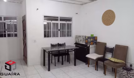 Sobrado à venda 4 quartos 1 suíte 2 vagas Sítio dos Vianas - Santo André - SP