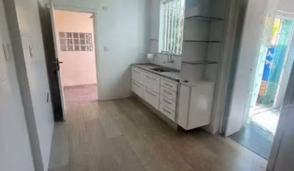 Sobrado à venda 3 quartos 2 vagas Jardim - Santo André - SP