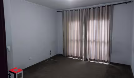 Sobrado à venda 3 quartos 1 suíte 2 vagas Utinga - Santo André - SP