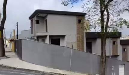 Sobrado à venda 3 quartos 1 suíte 5 vagas Eldízia - Santo André - SP