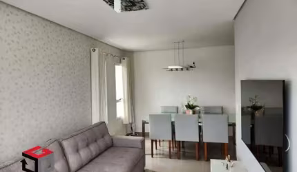 Apartamento à venda 3 quartos 1 suíte 2 vagas Jardim - Santo André - SP