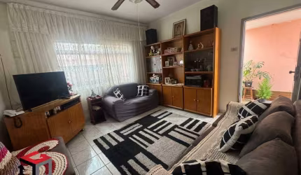 Casa à venda 3 quartos 2 vagas Valparaíso - Santo André - SP