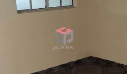 Sobrado de 212,50m² localizado no Bairro Alto Industrial em SBC - SP
