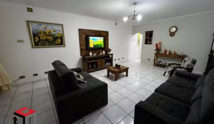 Sobrado 320 m² Localizado No Bairro Santo Antônio Santo André - SP