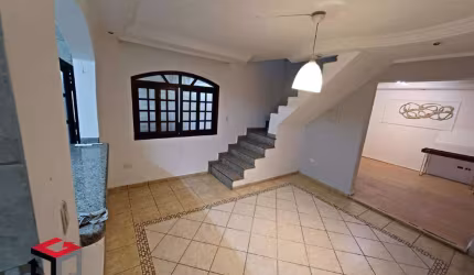 Sobrado à venda 3 quartos 2 suítes 2 vagas Batistini - São Bernardo do Campo - SP