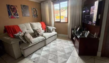 Sobrado à venda 4 quartos 2 suítes 4 vagas Floresta - Santo André - SP