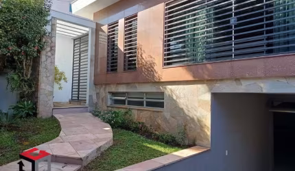 Casa à venda 4 quartos 2 suítes 6 vagas Scarpelli - Santo André - SP
