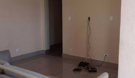 Sobrado à venda 4 quartos 1 suíte 2 vaga Cidade São Jorge - Santo André - SP
