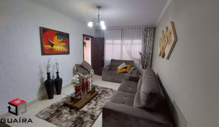 Sobrado com 3 Quartos, com Área Gourmet e Quintal - Parque São Vicente - Mauá.