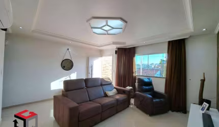 Sobrado à venda 3 quartos 3 suítes 3 vagas Novo Oratório - Santo André - SP