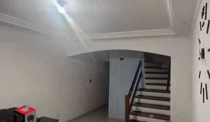 Sobrado à venda 3 quartos 1 suíte 2 vagas Las Vegas - Santo André - SP