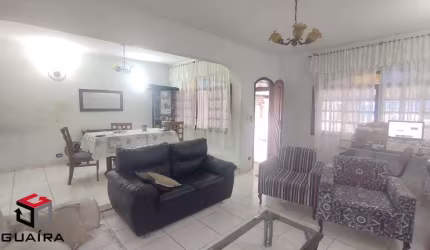 Casa térrea no Bairro Campestre