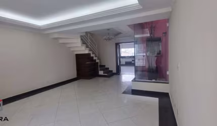 Sobrado à venda 3 quartos 3 suítes 4 vagas Centro - São Bernardo do Campo - SP